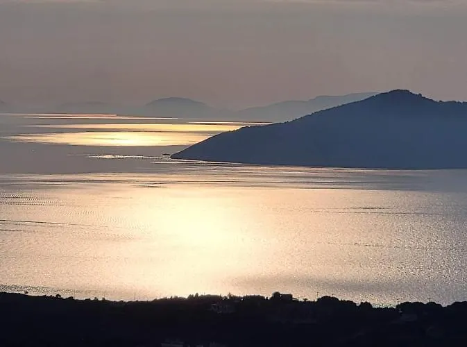 Erifili * Moni Evaggelistrias