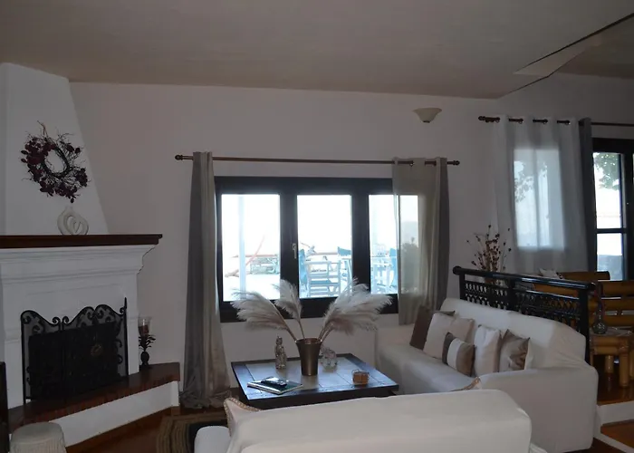 Erifili Βίλα Moni Evaggelistrias