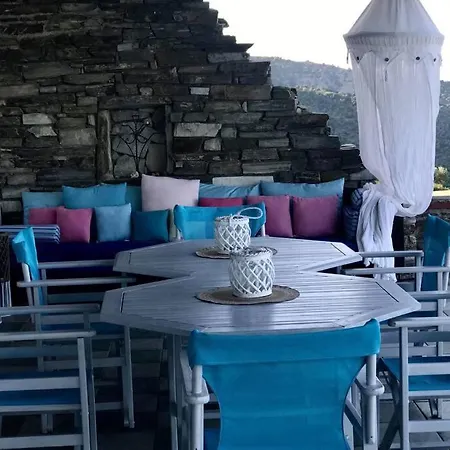 Erifili Vilă Moni Evaggelistrias