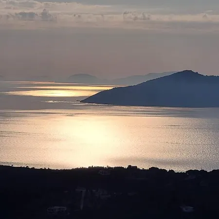 Erifili * Moni Evaggelistrias